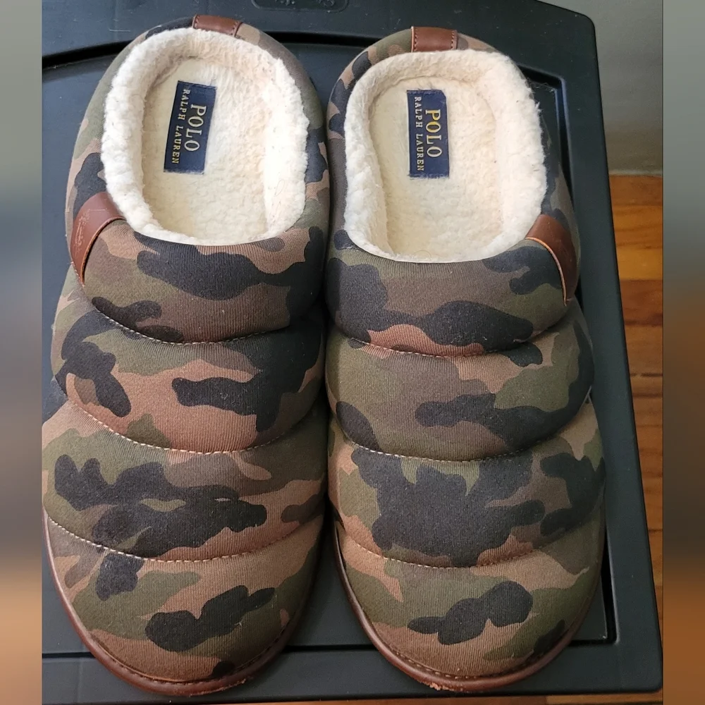 Polo by Ralph Lauren Men’s Camouflage Slip-On Slippers - Olive Camo